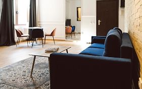 Gala Apartment Athenaeum - Amazing Arhitecture